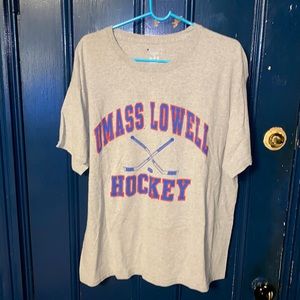 Men’s XL Champion UML Hockey T-Shirt